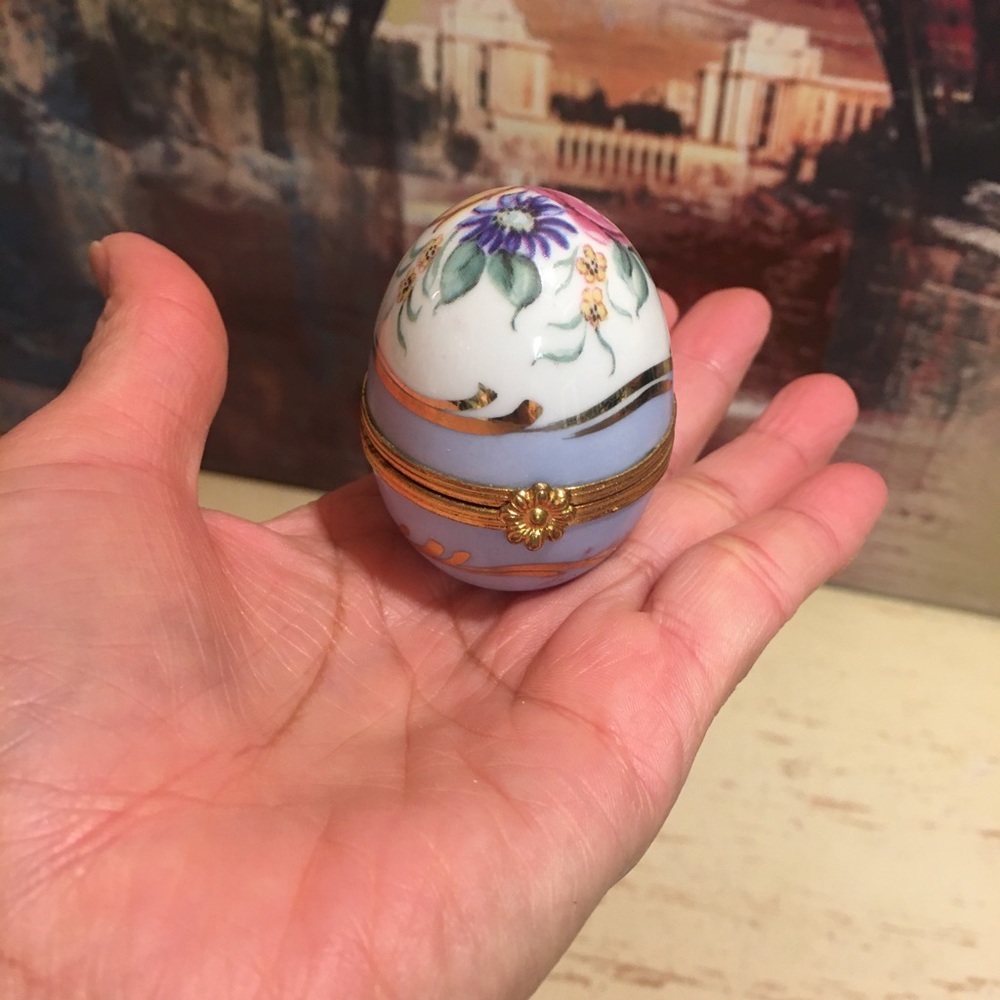 Limoges Box Egg - Picture 4 of 9